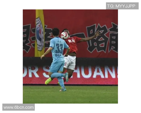 北体大与四川FC激战正酣谁能在这场较量中笑到最后